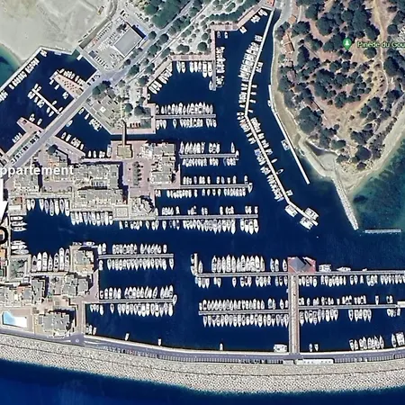 Superb On The Port Of Faviere * Bormes-les-Mimosas