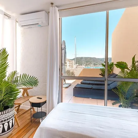 Superb On The Port Of Faviere Apartamento *